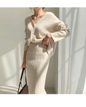 Load image into Gallery viewer, Elise knitted skirt set
